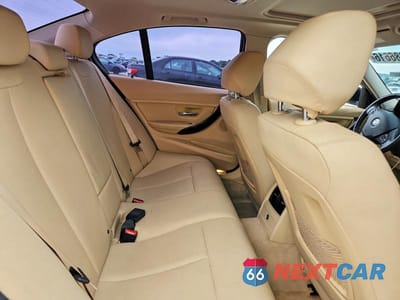 Zdjęcie 10 z 12 samochodu: 2016 BMW 320 I VIN:WBA8E1G51GNT33541 - miniatura