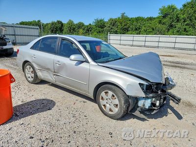 Czwarte zdjęcie samochodu z boku: 2009 HYUNDAI SONATA GLS V6 VIN:5NPET46F39H452055 - miniatura