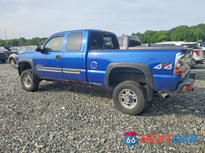 Drugie zdjęcie samochodu z przodu: 2003 CHEVROLET SILVERADO K2500 HEAVY DUTY VIN:1GCHK29U23E130240 - miniatura