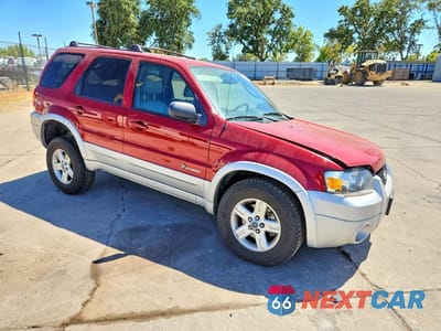 Czwarte zdjęcie samochodu z boku: 2005 FORD ESCAPE HEV VIN:1FMCU95H35KD16813 - miniatura