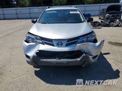 Piąte zdjęcie samochodu w środku: 2015 TOYOTA RAV4 LE VIN:JTMBFREV7FJ018952 - miniatura