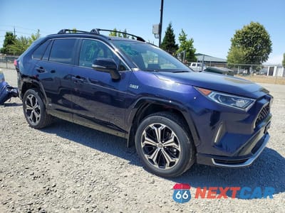 Czwarte zdjęcie samochodu z boku: 2021 TOYOTA RAV4 PRIME XSE VIN:JTMFB3FV0MD041901 - miniatura