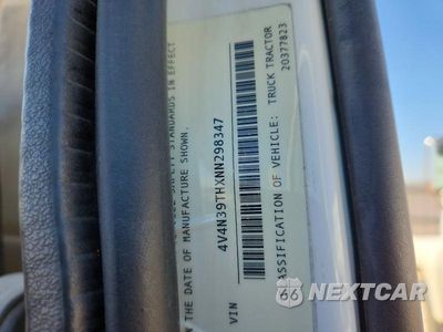 Zdjęcie 11 z 13 samochodu: 2022 VOLVO VNL SEMI TRUCK VIN:4V4N39THXNN298347 - miniatura