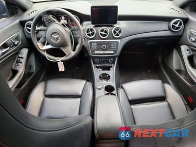 Zdjęcie 8 z 12 samochodu: 2018 MERCEDES-BENZ CLA 250 4MATIC VIN:WDDSJ4GB2JN520425 - miniatura