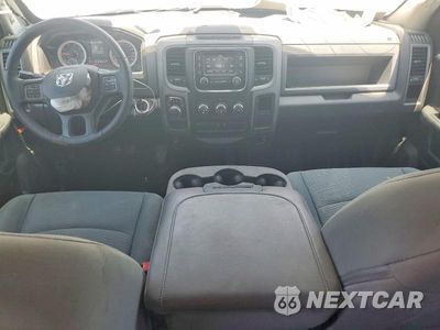 Zdjęcie 8 z 12 samochodu: 2017 RAM 1500 ST VIN:1C6RR6FT4HS591944 - miniatura