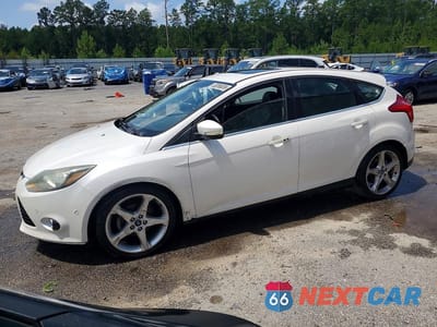2013 FORD FOCUS TITANIUM 1FADP3N23DL141969 - główne zdjęcie licytacji z USA - miniatura