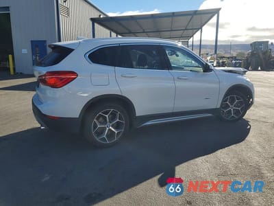 Trzecie zdjęcie samochodu z tyłu: 2017 BMW X1 XDRIVE28I VIN:WBXHT3C3XH5F68231 - miniatura