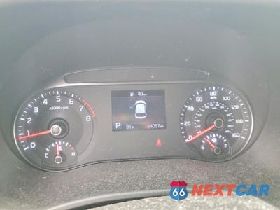 Zdjęcie 9 z 12 samochodu: 2020 KIA SOUL LX VIN:KNDJ23AU3L7043986 - miniatura