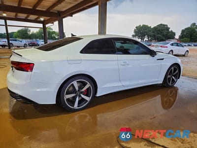 Trzecie zdjęcie samochodu z tyłu: 2024 AUDI A5 PREMIUM PLUS 45 VIN:WAUTAAF54RA058829 - miniatura
