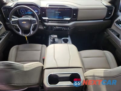Zdjęcie 8 z 12 samochodu: 2025 CHEVROLET SILVERADO K1500 LTZ VIN:3GCUKGELXSG164829 - miniatura