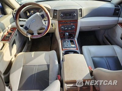 Zdjęcie 8 z 13 samochodu: 2006 JEEP GRAND CHEROKEE LIMITED VIN:1J8HR58N96C356405 - miniatura
