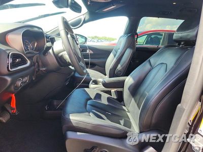Zdjęcie 7 z 14 samochodu: 2025 CHRYSLER PACIFICA SELECT VIN:2C4RC1BG8SR541529 - miniatura