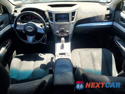 Zdjęcie 8 z 13 samochodu: 2011 SUBARU OUTBACK 2.5I PREMIUM VIN:4S4BRBCC2B3332759 - miniatura