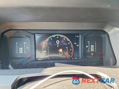 Zdjęcie 9 z 13 samochodu: 2026 TOYOTA TACOMA SR5 VIN:3TMKB5FNXTM061280 - miniatura