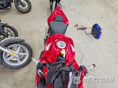 Piąte zdjęcie samochodu w środku: 2024 HONDA CBR650 R VIN:MLHRH1551R5000760 - miniatura
