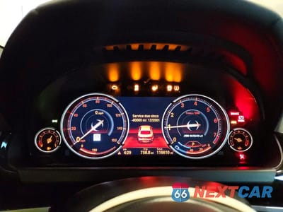 Zdjęcie 9 z 13 samochodu: 2015 BMW 650 VIN:WBA6B4C51FD761234 - miniatura