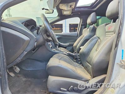 Zdjęcie 7 z 12 samochodu: 2015 FORD FOCUS ST VIN:1FADP3L99FL366500 - miniatura
