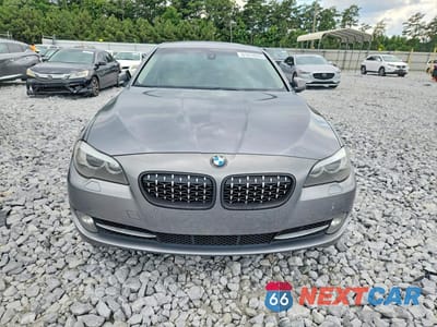 Piąte zdjęcie samochodu w środku: 2012 BMW 550 XI VIN:WBAFU9C58CC787922 - miniatura
