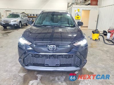 Piąte zdjęcie samochodu w środku: 2023 TOYOTA COROLLA CROSS HYBRID SE VIN:7MUFBABG5PV002750 - miniatura