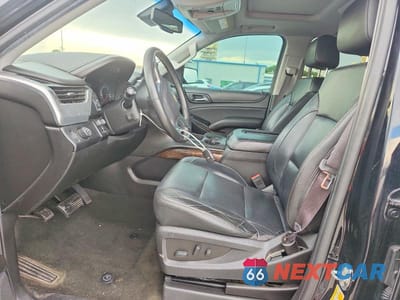 Zdjęcie 7 z 13 samochodu: 2017 CHEVROLET SUBURBAN C1500 LT VIN:1GNSCHKC2HR401375 - miniatura