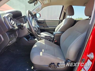 Zdjęcie 7 z 12 samochodu: 2022 TOYOTA TACOMA SR V6 VIN:3TMCZ5AN1NM472724 - miniatura