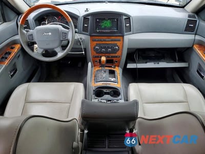 Zdjęcie 8 z 14 samochodu: 2006 JEEP GRAND CHEROKEE OVERLAND VIN:1J8HR68256C282492 - miniatura