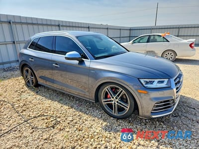 Czwarte zdjęcie samochodu z boku: 2018 AUDI SQ5 PREMIUM PLUS VIN:WA1A4AFY5J2123708 - miniatura