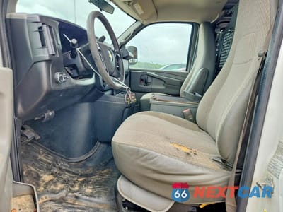 Zdjęcie 7 z 13 samochodu: 2012 CHEVROLET EXPRESS G2500 VIN:1GCWGFCA4C1159339 - miniatura
