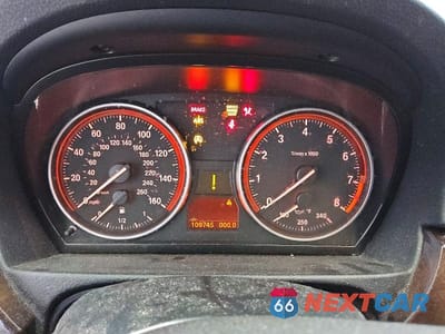 Zdjęcie 9 z 12 samochodu: 2011 BMW 335 XI VIN:WBAPL5C53BA917986 - miniatura