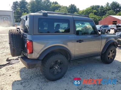 Trzecie zdjęcie samochodu z tyłu: 2024 FORD BRONCO BLACK DIAMOND VIN:1FMDE1AH1RLB40000 - miniatura