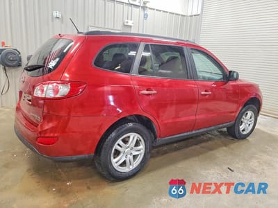 Trzecie zdjęcie samochodu z tyłu: 2010 HYUNDAI SANTA FE GLS VIN:5NMSGDAB8AH346942 - miniatura