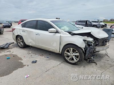 Czwarte zdjęcie samochodu z boku: 2013 NISSAN ALTIMA 2.5 VIN:1N4AL3AP7DN585702 - miniatura