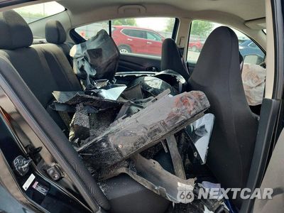 Zdjęcie 10 z 12 samochodu: 2016 NISSAN VERSA 1.6 S VIN:3N1CN7AP0GL884685 - miniatura
