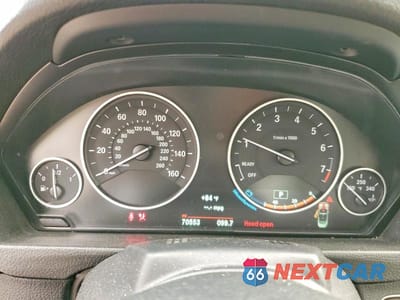 Zdjęcie 9 z 12 samochodu: 2015 BMW 428 XI VIN:WBA3V9C54FP799191 - miniatura