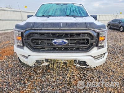 Piąte zdjęcie samochodu w środku: 2022 FORD F150 SUPERCREW VIN:1FTFW1E80NKE89220 - miniatura
