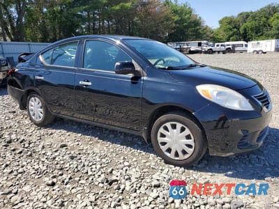 Czwarte zdjęcie samochodu z boku: 2014 NISSAN VERSA 1.6 SV VIN:3N1CN7AP9EK460814 - miniatura