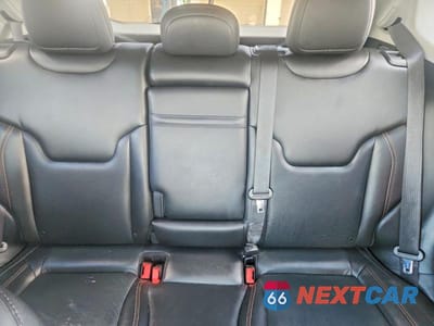 Zdjęcie 10 z 13 samochodu: 2018 JEEP COMPASS LIMITED VIN:3C4NJDCB1JT325431 - miniatura