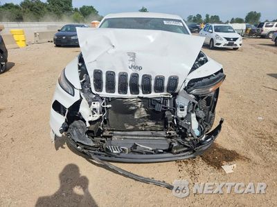 Piąte zdjęcie samochodu w środku: 2014 JEEP CHEROKEE SPORT VIN:1C4PJLAB1EW314595 - miniatura