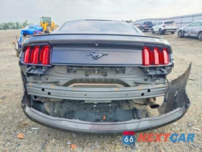 Zdjęcie 6 z 12 samochodu: 2015 FORD MUSTANG VIN:1FA6P8TH2F5351483 - miniatura