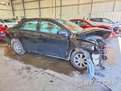 Czwarte zdjęcie samochodu z boku: 2010 TOYOTA COROLLA LE VIN:1NXBU4EE7AZ328613 - miniatura