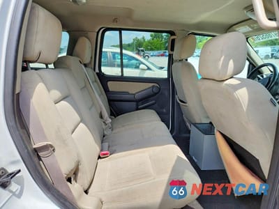 Zdjęcie 11 z 13 samochodu: 2008 FORD EXPLORER XLT VIN:1FMEU73898UA98112 - miniatura