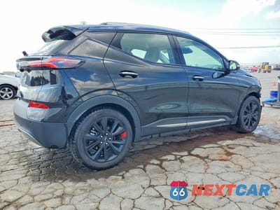 Trzecie zdjęcie samochodu z tyłu: 2023 CHEVROLET BOLT EUV PREMIER VIN:1G1FZ6S01P4127674 - miniatura