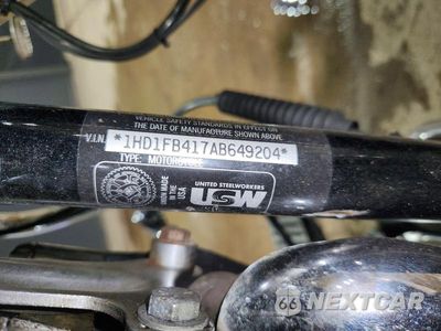 Zdjęcie 8 z 8 samochodu: 2010 HARLEY-DAVIDSON FLHR VIN:1HD1FB417AB649204 - miniatura
