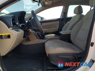 Zdjęcie 7 z 12 samochodu: 2017 HYUNDAI ELANTRA SE VIN:5NPD84LF9HH002314 - miniatura