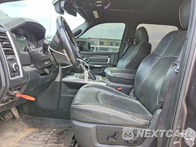Zdjęcie 7 z 12 samochodu: 2016 RAM 1500 LONGHORN LIMITED 4WD 3.0L V6 TDSL VIN:1C6RR7PM6GS184140 - miniatura