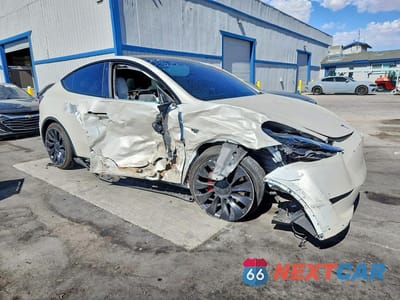 Czwarte zdjęcie samochodu z boku: 2022 TESLA MODEL Y VIN:7SAYGDEF6NF337545 - miniatura