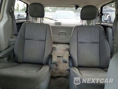 Zdjęcie 10 z 13 samochodu: 2009 VOLKSWAGEN ROUTAN SE VIN:2V8HW34169R586054 - miniatura