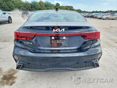 Zdjęcie 6 z 12 samochodu: 2024 KIA FORTE LXS VIN:3KPF24AD3RE813561 - miniatura