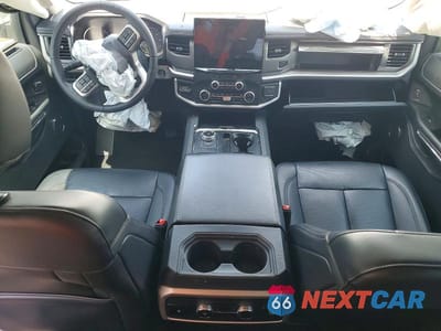 Zdjęcie 8 z 13 samochodu: 2024 FORD EXPEDITION MAX XLT VIN:1FMJK1H85REA89008 - miniatura