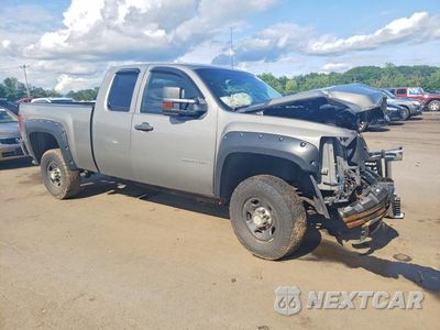 Czwarte zdjęcie samochodu z boku: 2009 CHEVROLET SILVERADO K2500 HEAVY DUTY LT VIN:1GCHK59K79E148354 - miniatura
